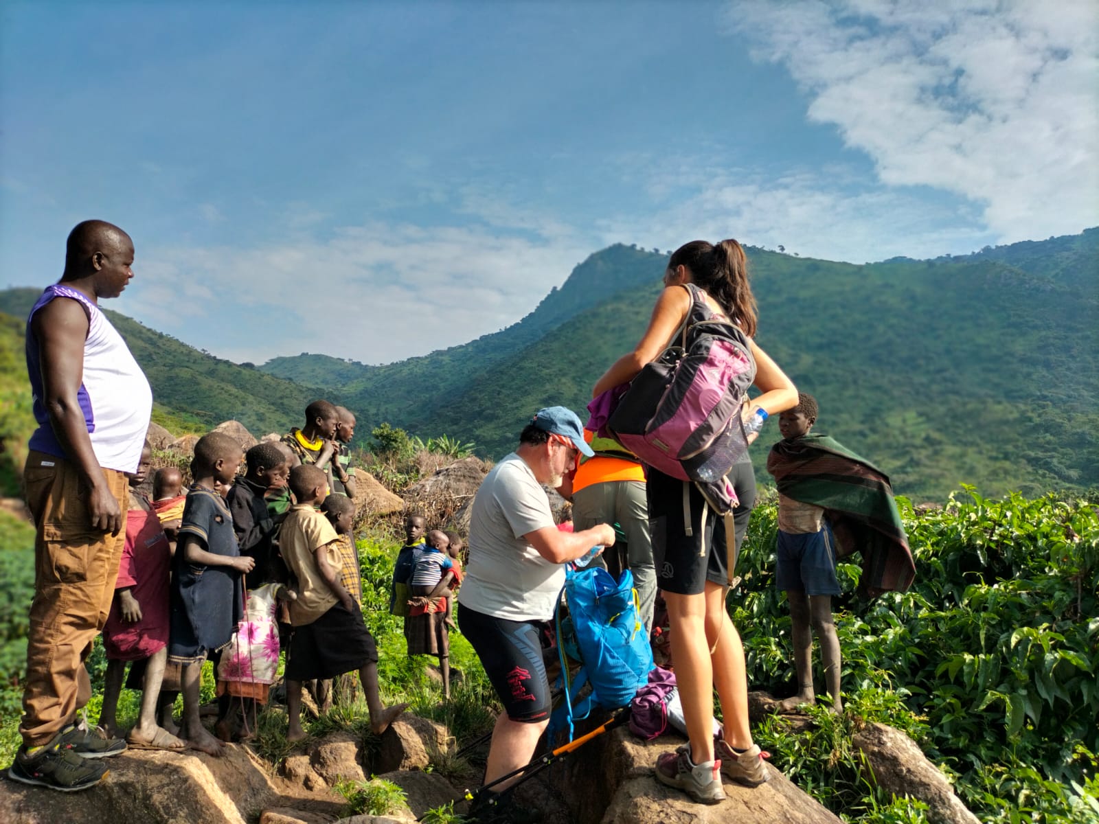 luxury chimpanzee trekking tour