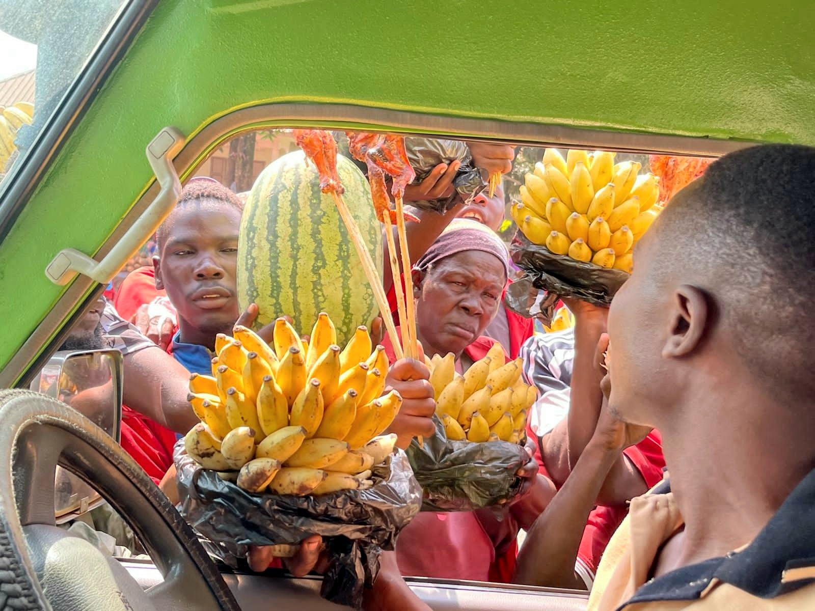 uganda gorilla tours
